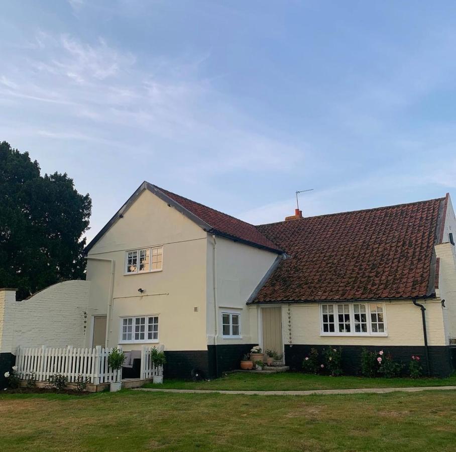 Church Farm Bed and Breakfast Thurlton Buitenkant foto